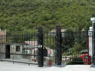 Bucuresti - Restaurari lucrari de fier forjat