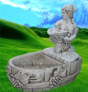 Piatra Neamt - Ornamente de gradina si decoratiuni arhitecturale