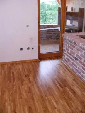 Parchet dublustratificat bauwerk - parchet stratificat din lemn - Cluj Napoca