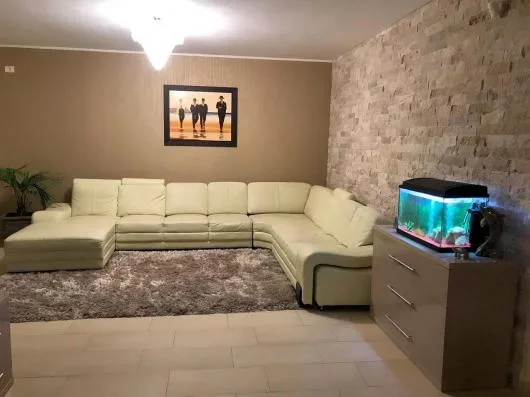 Tapiterie si reparatii mobilier la domiciliul clientului - Bucuresti