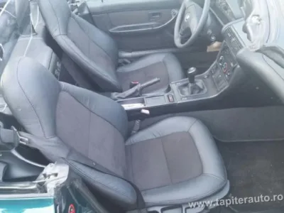 Tapiter auto Bucuresti