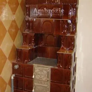 Sobe si seminee din teracota - Campulung - Muscel / Arges