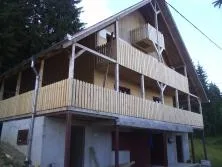 Constructii case din lemn