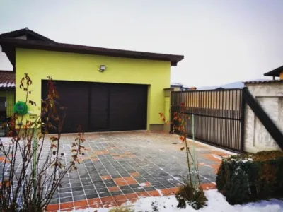 Porti automatizate,usi de garaj - Brasov