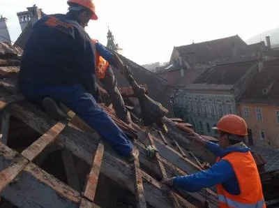 Reparatii acoperis Brasov