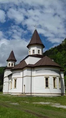 Brasov - Invelitori metalice