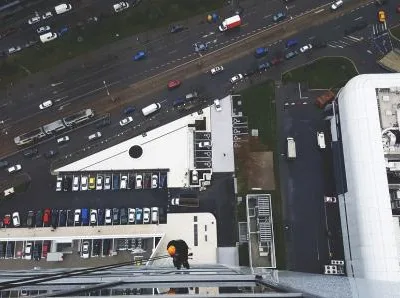 Servicii profesionale de alpinism utilitar Bucuresti