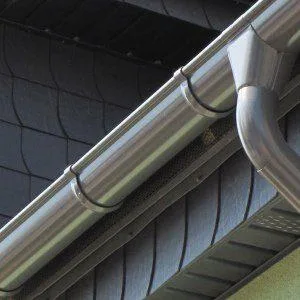 Montaj acoperis cu tigla metalica
