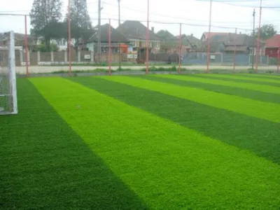 Cluj Napoca - Gazonul sintetic terenuri de sport
