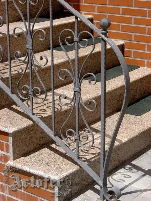 Bucuresti - Garduri - porti,usi - grilaje - balustrade fier forjat