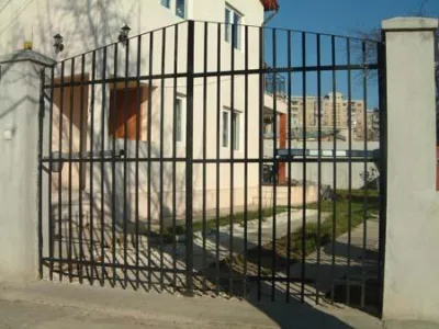 Garduri metalice - grilaje - ferme metalice - Bucuresti