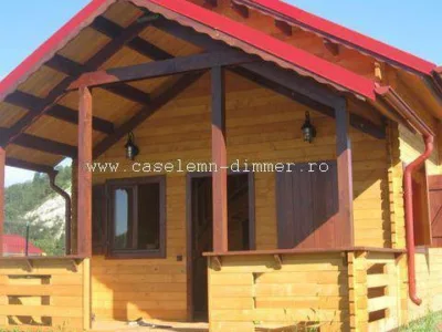 Comanesti / Bacau - Constructii case din lemn