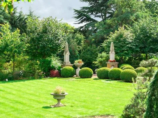 Sfantu Gheorghe / Covasna - Amenajare - proiectare - intretinere gradini