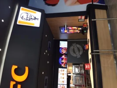 Mobilier la comanda din materiale compozite - Bucuresti