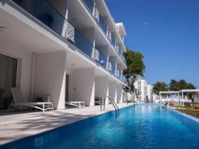 Mobilier la comanda din materiale compozite - Bucuresti