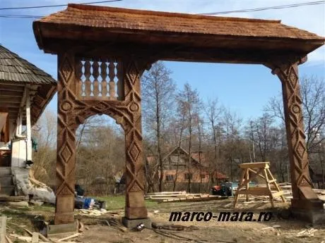 Mara / Maramures - Case - cabane - porti - mobiler din lemn