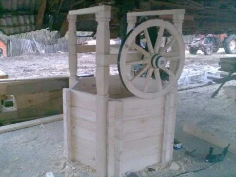 Mara / Maramures - Case - cabane - porti - mobiler din lemn