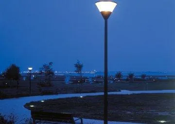Bucuresti - Solutii de iluminat strazi - parcuri - arene