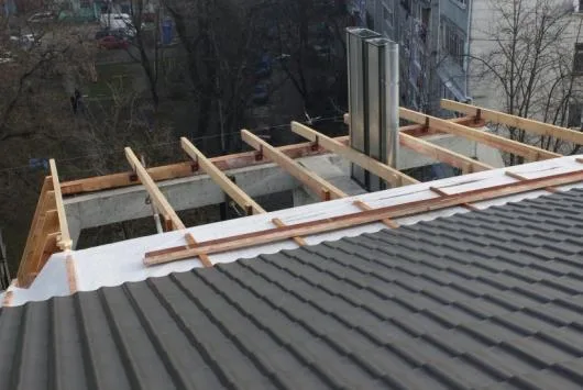 Covasna - Sisteme pluviale si accesorii acoperis