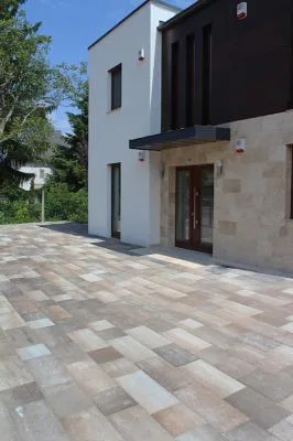 Pavaje si borduri stradale - Crivina / Giurgiu