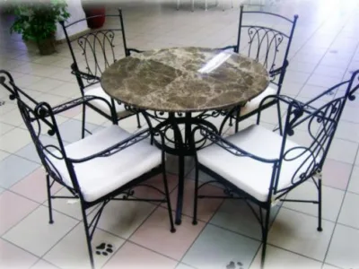 Porti si elemente decorative din fier forjat - Otopeni / Ilfov