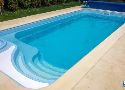 Producator piscine din fibra de sticla