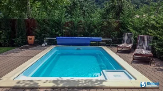 Producator piscine din fibra de sticla