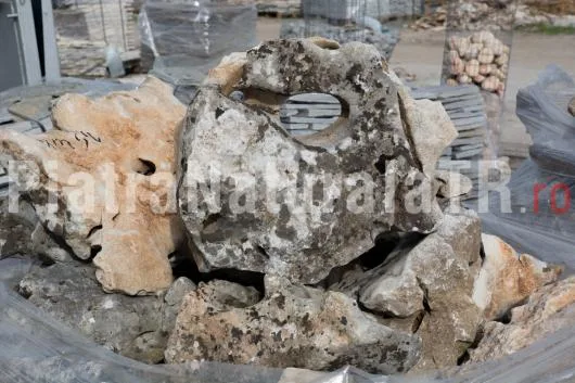 Depozit permanent de piatra naturala decorativa - Vitanesti / Teleorman