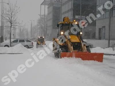 Bucuresti - Curatenie - intretinere piscine - deszapeziri