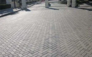 Alba Iulia - Dale - pavele - borduri - garduri din beton