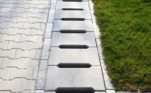 Alba Iulia - Dale - pavele - borduri - garduri din beton