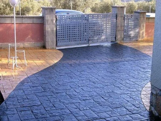 Stefanestii de Jos / Ilfov - Pardoseli din beton amprentat