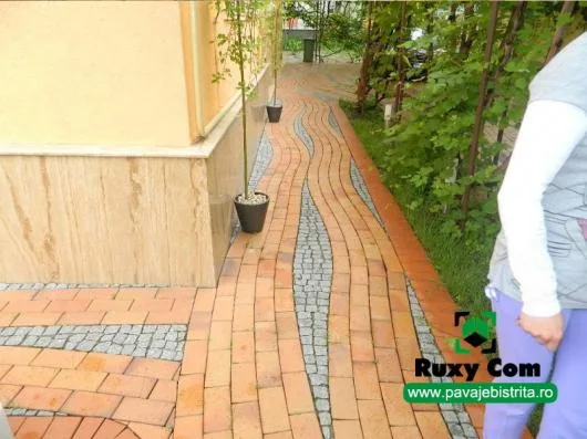 Bistrita Nasaud - Vanzari si montaj dale din beton vibropresat