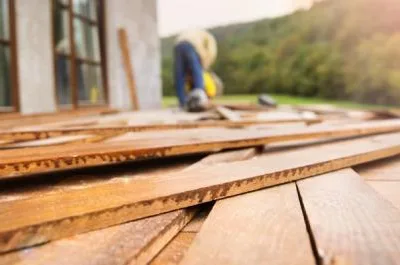 Case de locuit si case de vacanta din lemn - Comanesti / Bacau