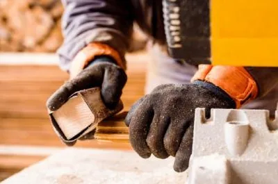 Case de locuit si case de vacanta din lemn - Comanesti / Bacau