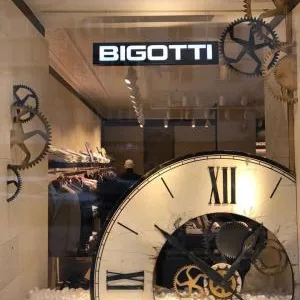 Bucuresti - Standuri - decoruri - butaforie - obiecte promotionale