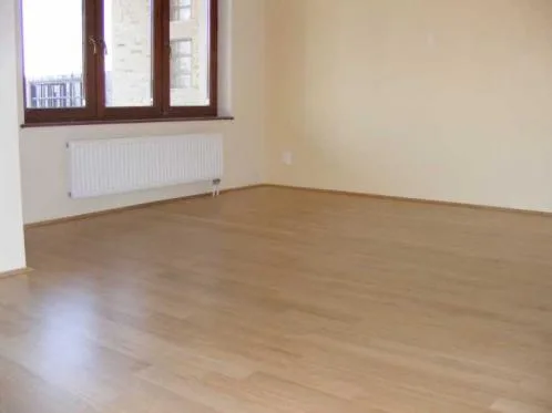 Parchet dublustratificat bauwerk - parchet stratificat din lemn - Cluj Napoca