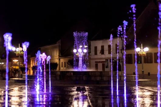 Cluj Napoca - Fantania arteziene - piscine - sisteme de iluminat