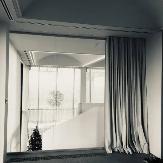 Decoratiuni interioare. Perdele - tapet - corpuri de iluminat Bucuresti