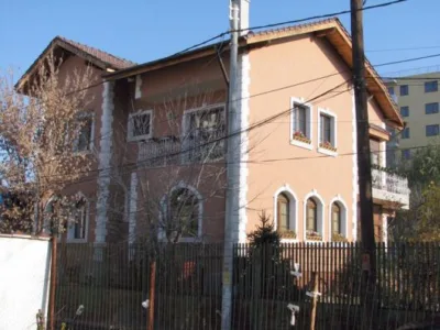 Elemente arhitecturale si ornamente din polistiren
