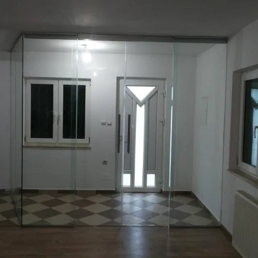 Bacau - Prelucrarea si fasonarea sticlei