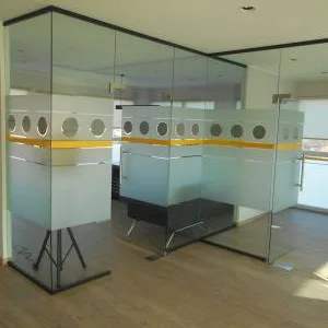 Bacau - Prelucrarea si fasonarea sticlei