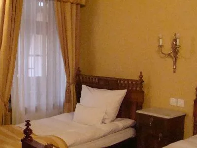 Bucuresti - Perdele,draperii - textile cu destinatie HoReCa