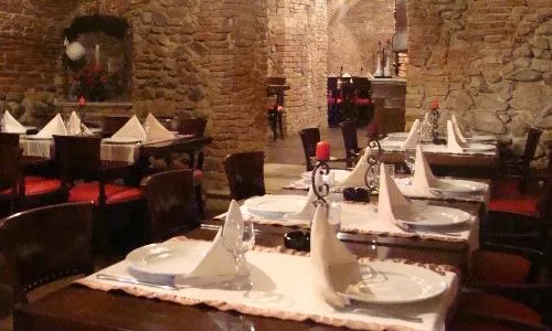 Bucuresti - Perdele,draperii - textile cu destinatie HoReCa