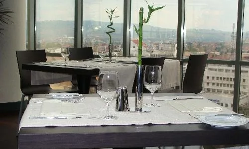 Bucuresti - Perdele,draperii - textile cu destinatie HoReCa