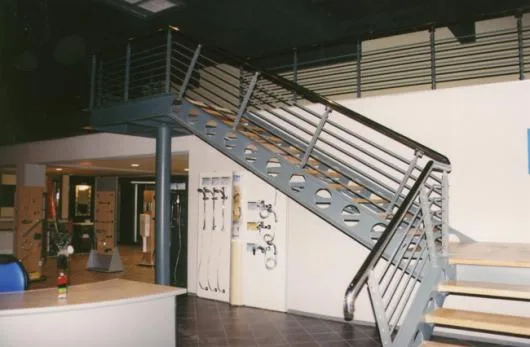 Scari si balustrade din inox - Bucuresti