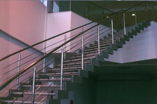 Scari si balustrade din inox - Bucuresti