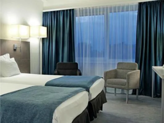 Mobilier - pardoseli - perdele - corpuri de iluminat - Cluj -Napoca