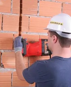 Iasi - Amenajari interioare si constructii