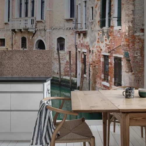 Candelabre si lustre de cristal - decoratiuni interioare - Bucuresti